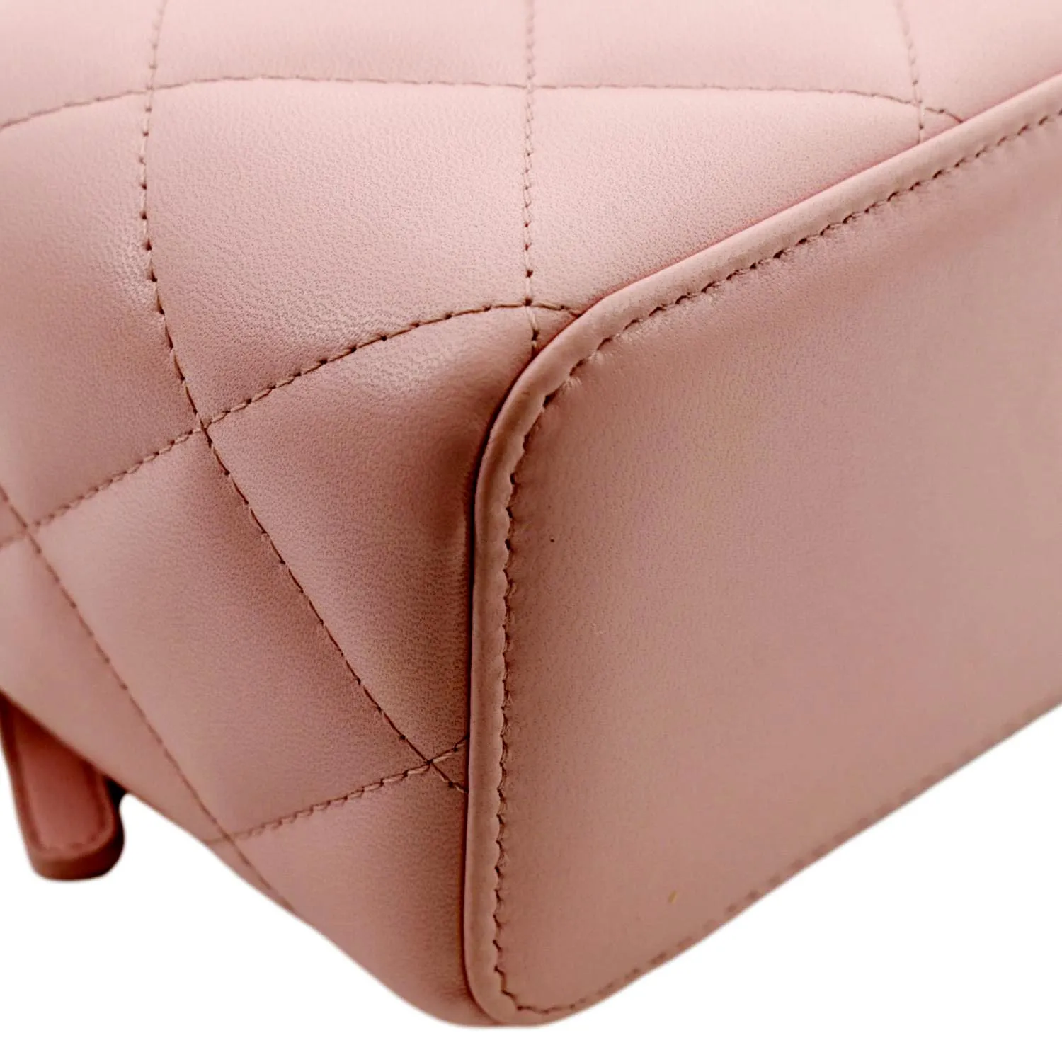 CL Resin Elegant Chain Vanity Case Quilted Leather Shoulder Bag Pink
