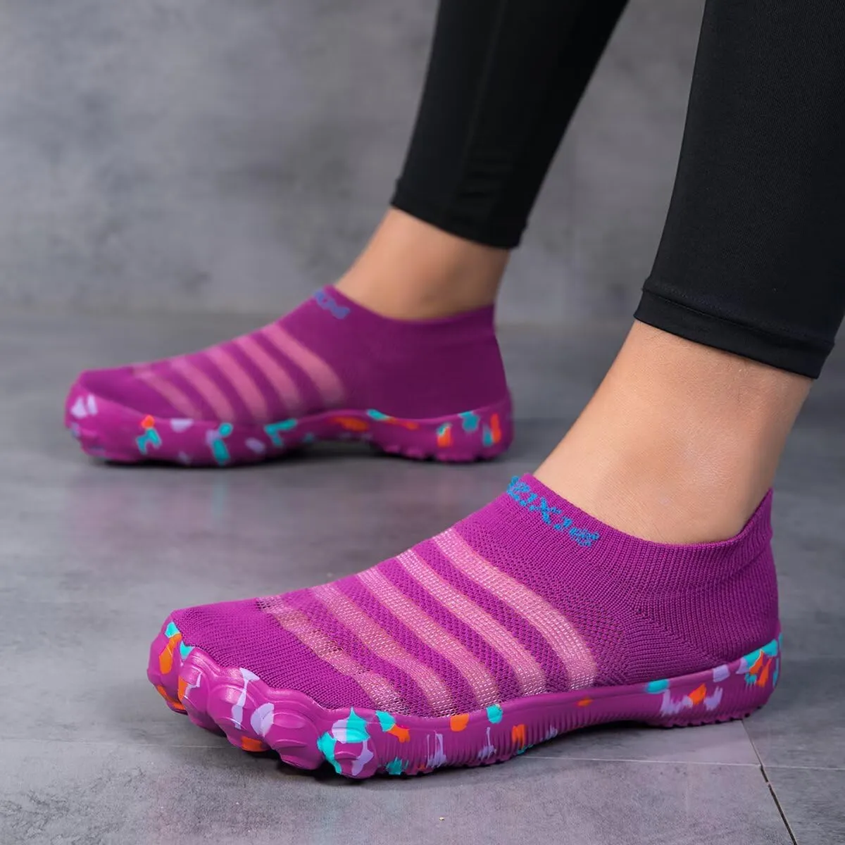 TOLLN Quick-Dry Barefoot Water Shoes for Men, Women & Youth – Versatile Aqua Socks for Beach, Pool, Kayaking, Hiking, Surfing, Yoga & Outdoor Sports
